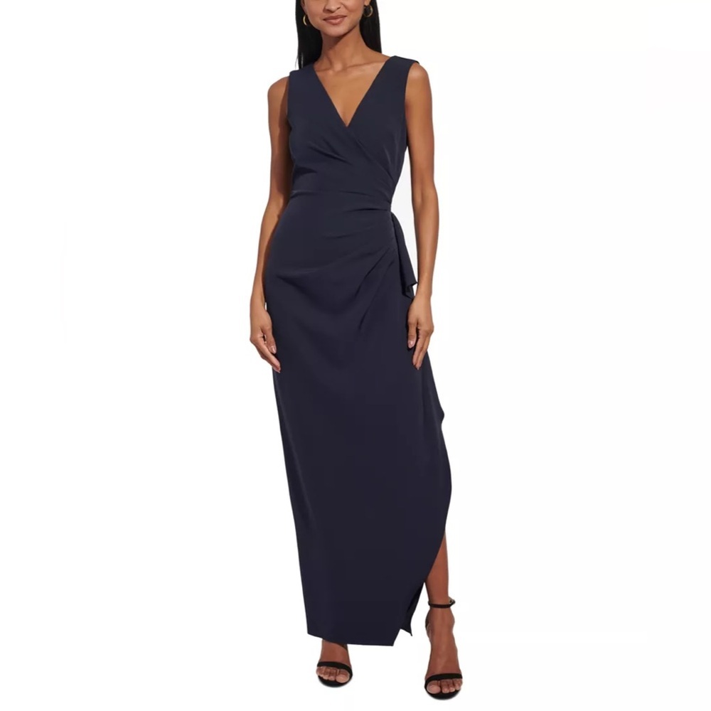 Vince Camuto Gathered Side-Slit V-Neck Gown Size 14